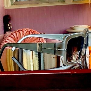 KARL LAGERFELD  SUNGLASSES UNISEX